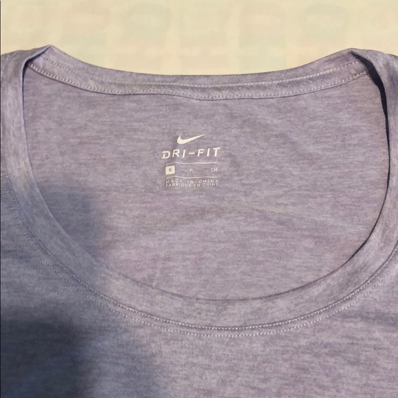 NIKE WOMENS purple dri-fit short sleeve top - Picture 3 of 4